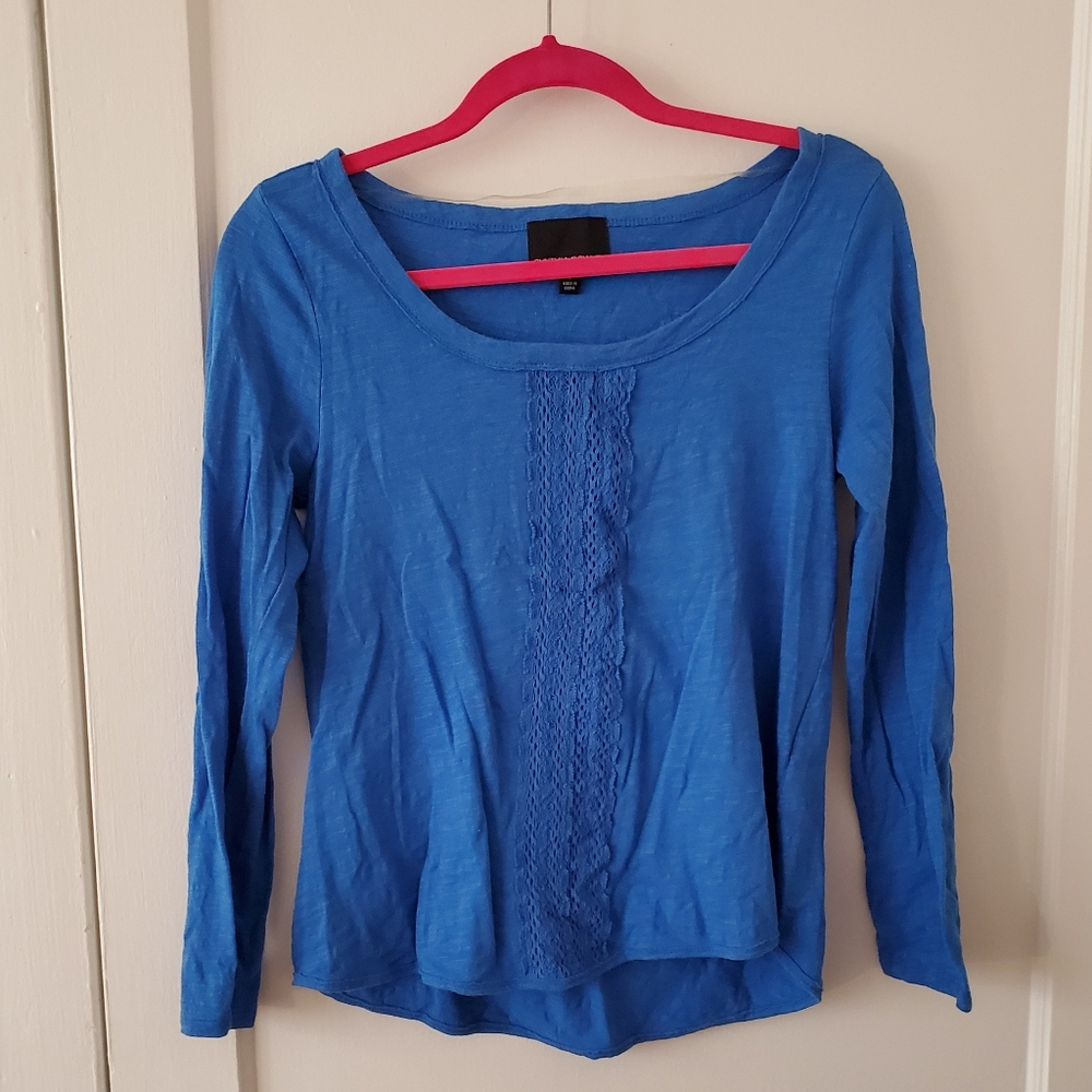 Cynthia Rowley bright blue cotton lace trim top